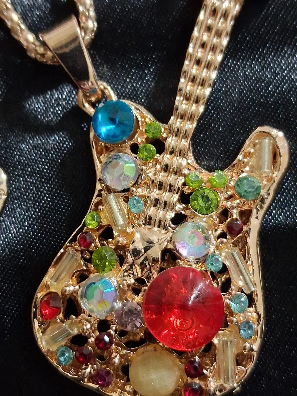 Betsey Johnson gold tone